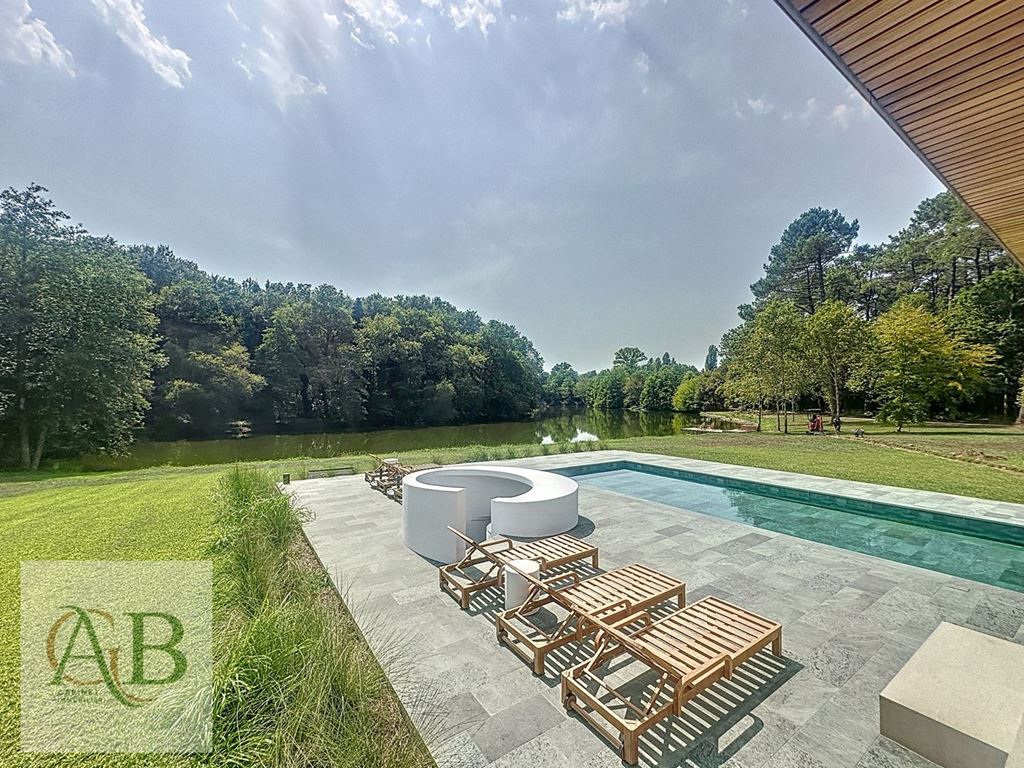 Maison Contemporaine MAGESCQ (40140) Cabinet - AGB