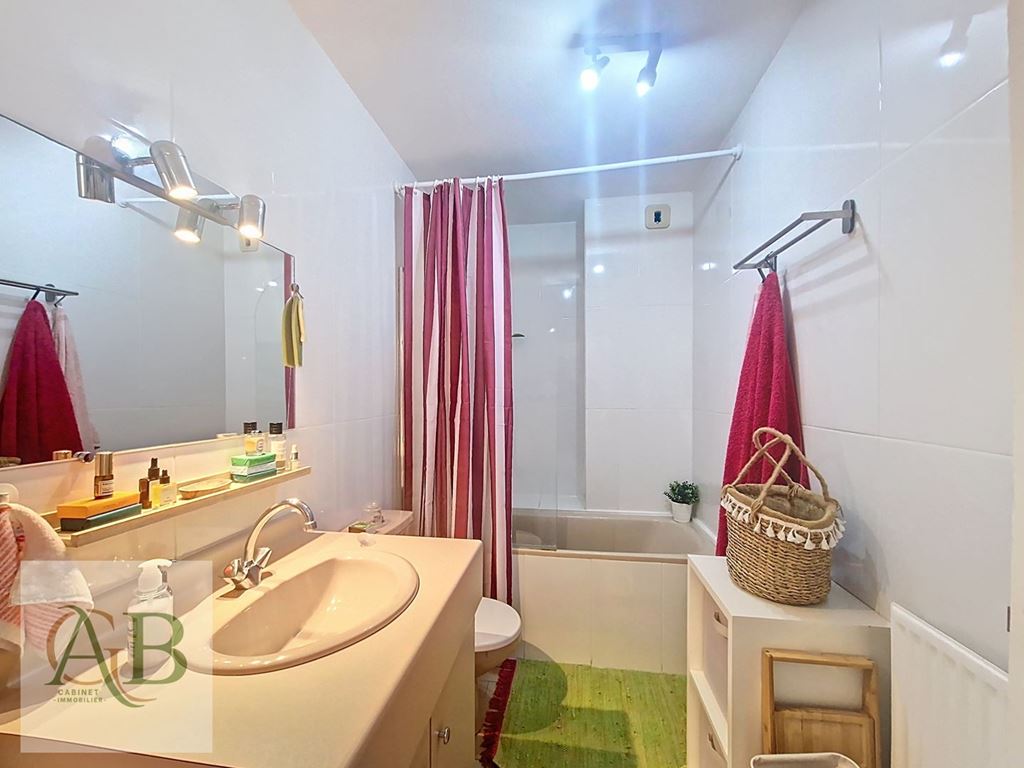 Appartement ANGLET (64600) Cabinet - AGB